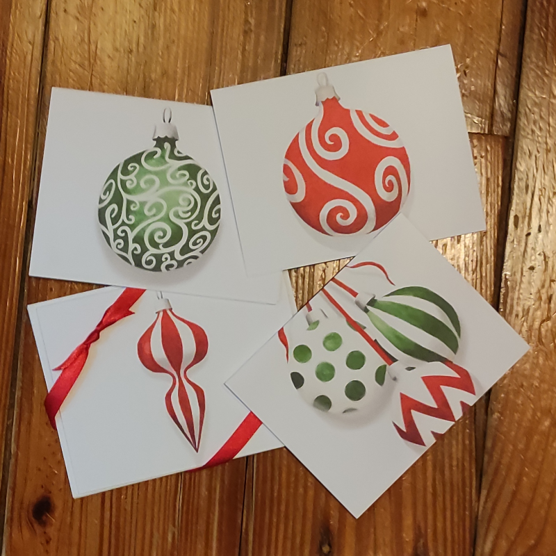 green-and-red-ornament-notecards